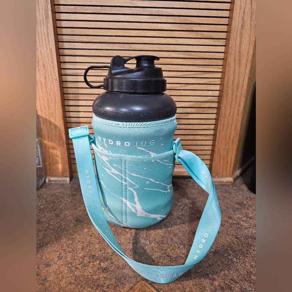 HydroJug with Aqua Marble Sleeve